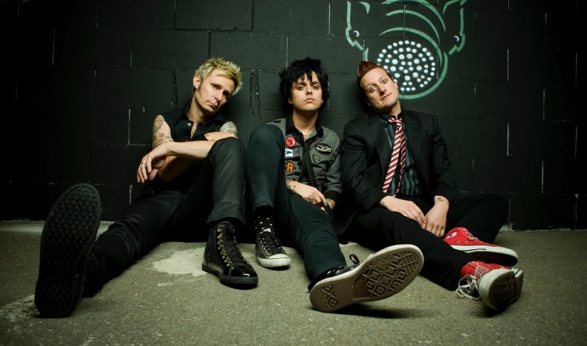 Green Day выпустили клип на композицию «Ordinary World»