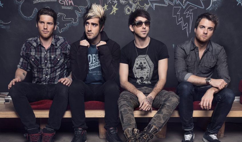 Группа All Time Low презентовали видеоклип на композицию «Dirty Laundry»