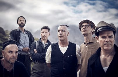 Фронтмен группы «Rammstein» представил сольный альбом, а также театральную постановку